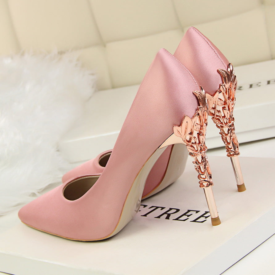 Korean Fashion Sexy Metal with Women's Stiletto High-Heeled Wedding Shoes