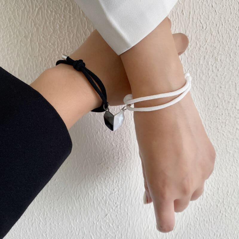 Couple Magnetic Heart Bracelets – Matching Gift for Lovers