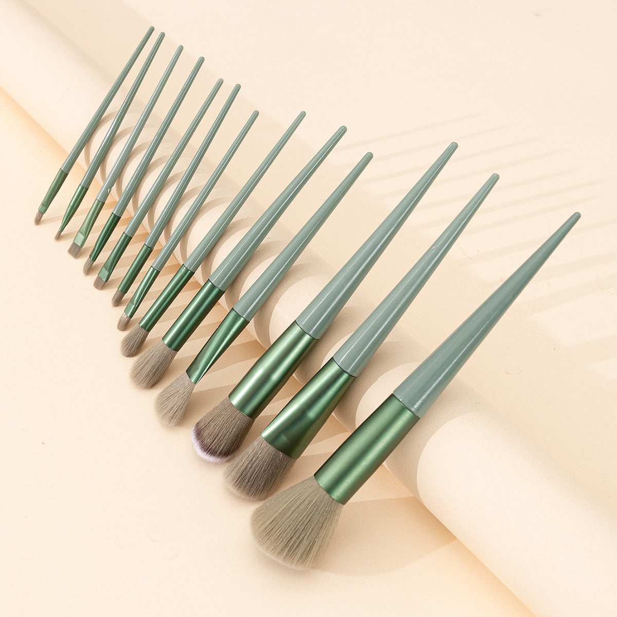 13 Pieces of Makeup Brushes Quick-Drying Makeup Brush Set